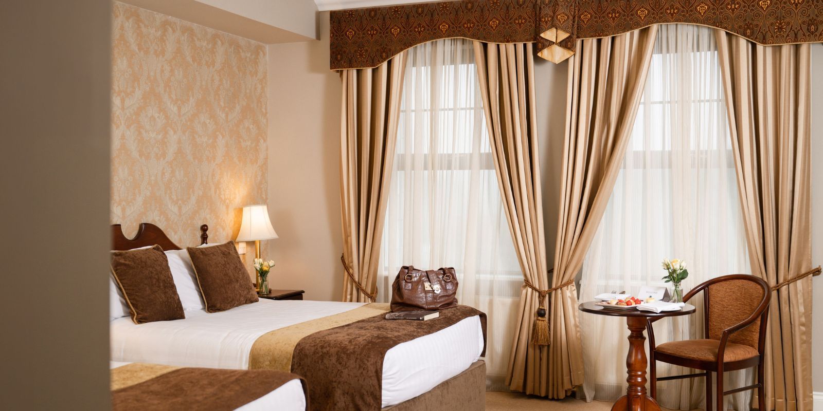  www.anchuirthotel.com